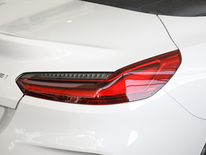 2019sDrive 25i M\ҹb ^