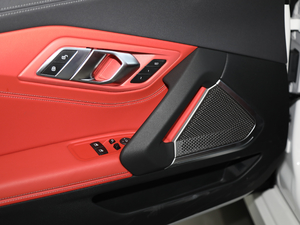 2019sDrive 25i M\ҹb g