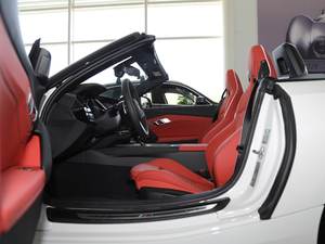 2019sDrive 25i M\ҹb ǰſg