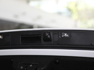 2019sDrive 25i M\ҹb g