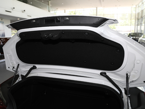 2019sDrive 25i M\ҹb g