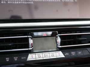 2019sDrive 25i M\ҹb п؅^