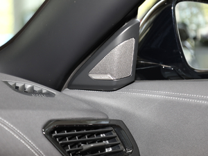 2019sDrive 25i M\ҹb п؅^