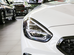 2019sDrive 25i M\b (x)(ji)^