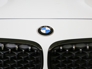 2019sDrive 25i M\b (x)(ji)^