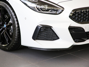 2019sDrive 25i M\b (x)(ji)^