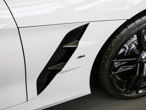 2019sDrive 25i M\b ^