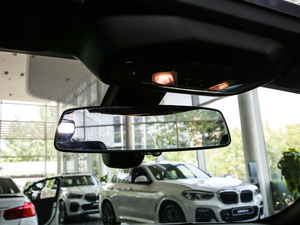 2019sDrive 25i M\b ܇(ni)ҕR