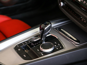 2019sDrive 25i M\b п؅^