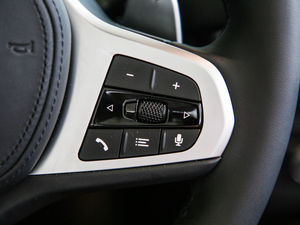 2019sDrive 25i M\b п؅^