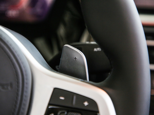 2019sDrive 25i M\b п؅^