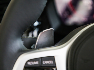 2019sDrive 25i M\b п؅^