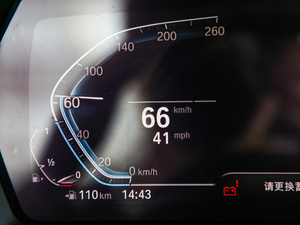 2019sDrive 25i M\b п؅^