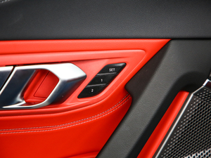 2019sDrive 25i M\b g