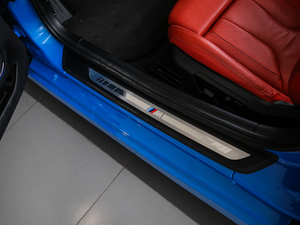 2019sDrive 25i M\b g