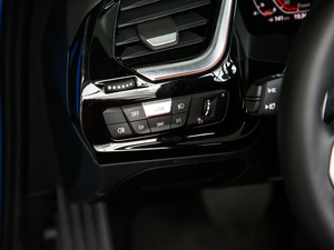 2019sDrive 25i M\(yn)(dng)b п؅^(q)