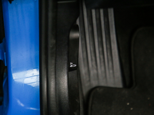 2019sDrive 25i M\(yn)(dng)b п؅^(q)