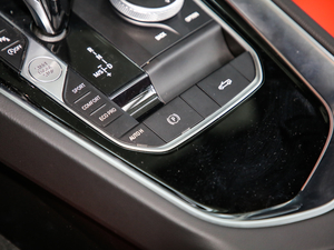 2019sDrive 25i M\(yn)(dng)b п؅^(q)