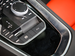 2019sDrive 25i M\b v܇Ƅ