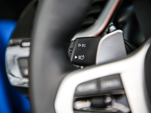 2019sDrive 25i M\b п؅^