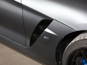 2019sDrive 25i y˪ ^