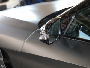 2019sDrive 25i y˪ ^