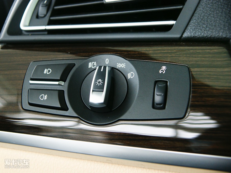 2009R7ϵ 740Li IȰ