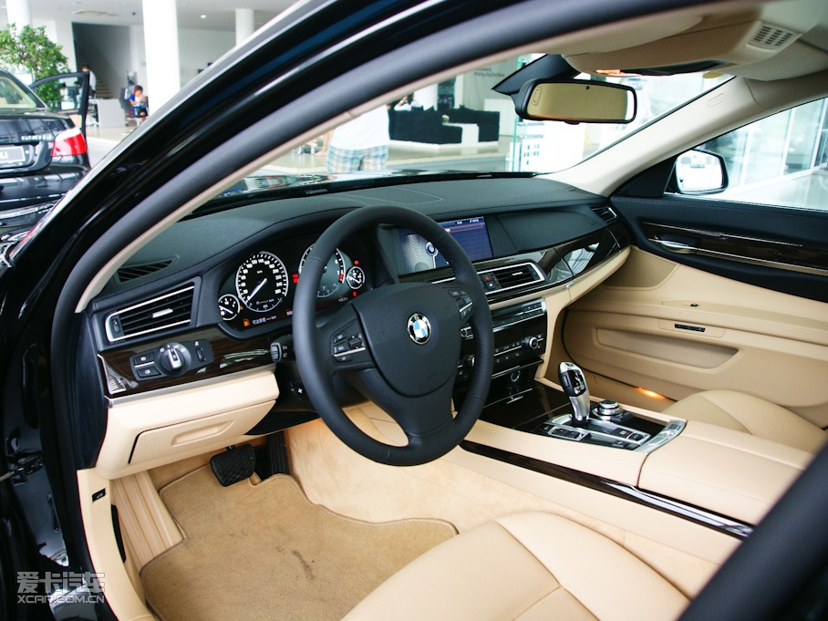 2009R7ϵ 740Li IȰ