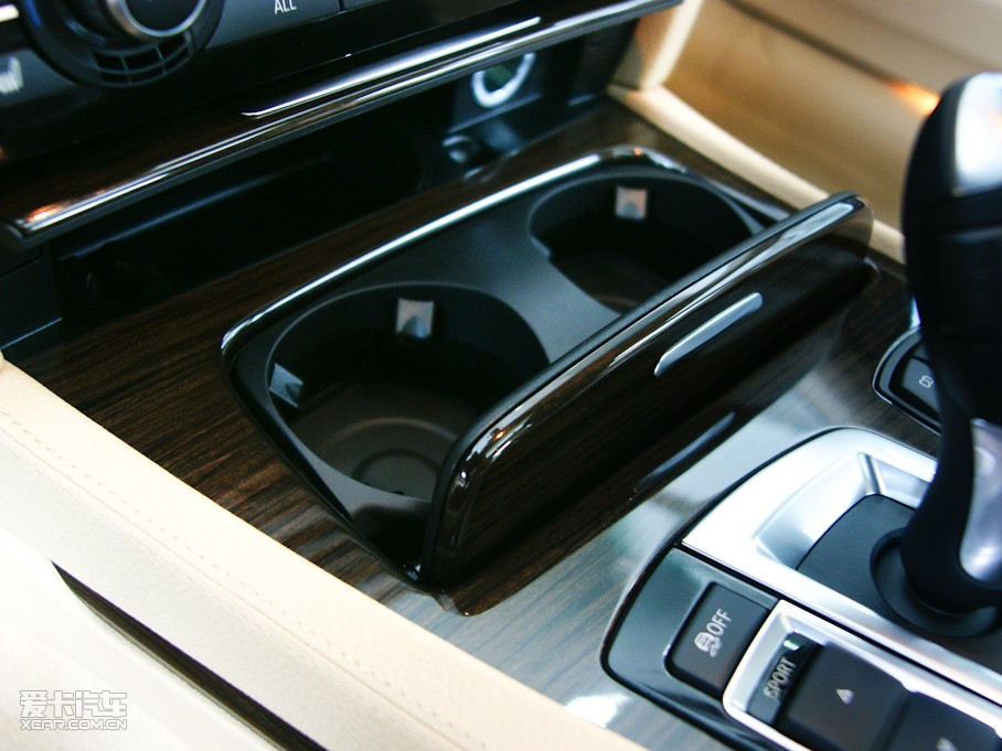 2009R7ϵ 740Li IȰ