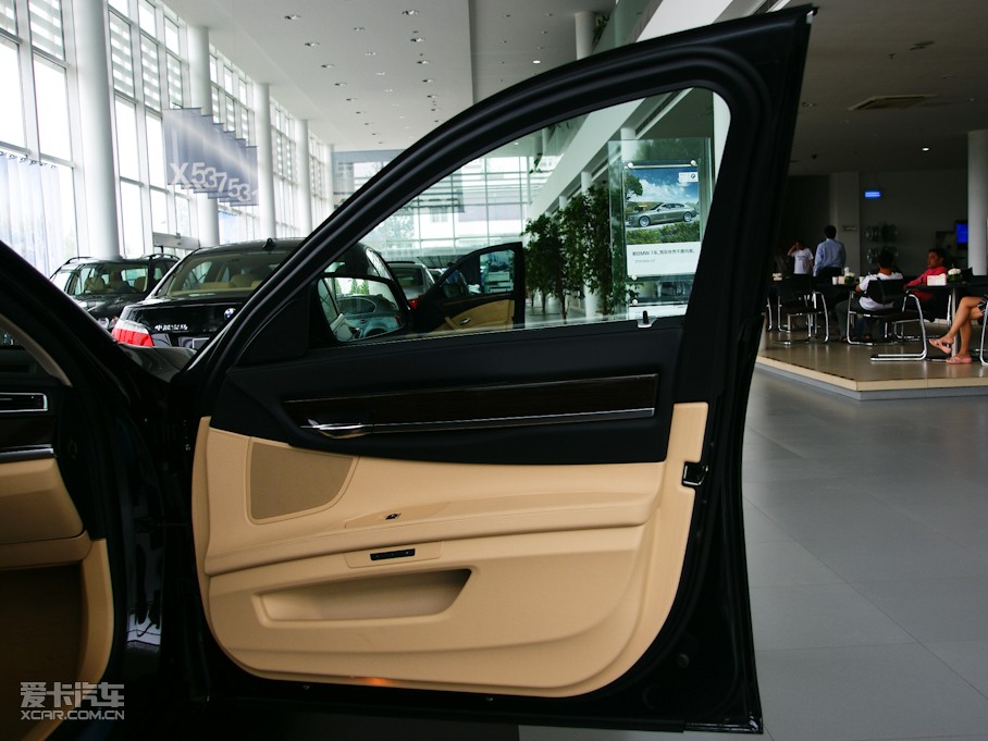 2009R7ϵ 740Li IȰ