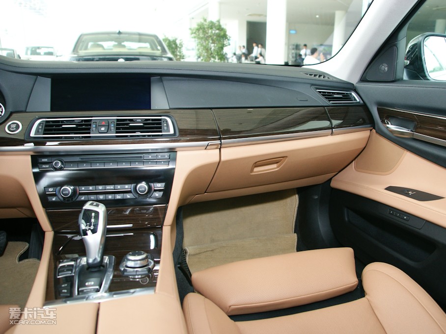 2009R7ϵ 750Li IȰ