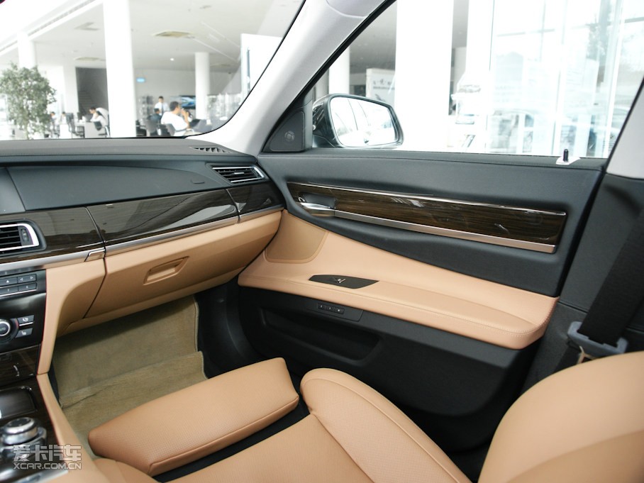 2009R7ϵ 750Li IȰ