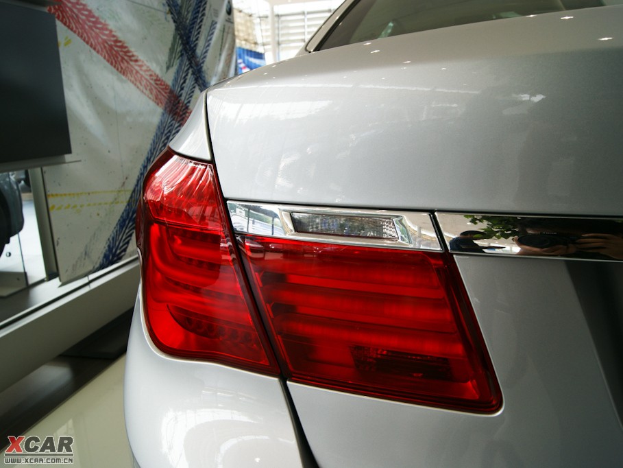 2009R7ϵ 730Li IȰ