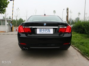 2009款730Li 豪华版 整体外观