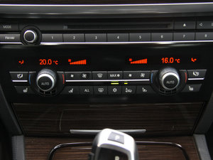 2009款750Li 豪华版 空调调节