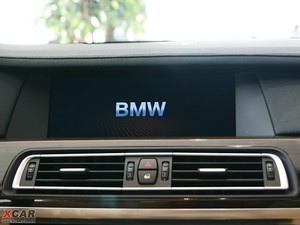 2009款730Li 领先版 中控区
