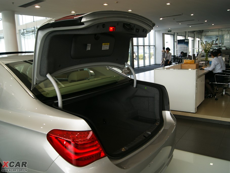 2009R7ϵ 730Li IȰ