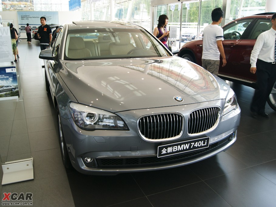 2009R7ϵ 740Li A