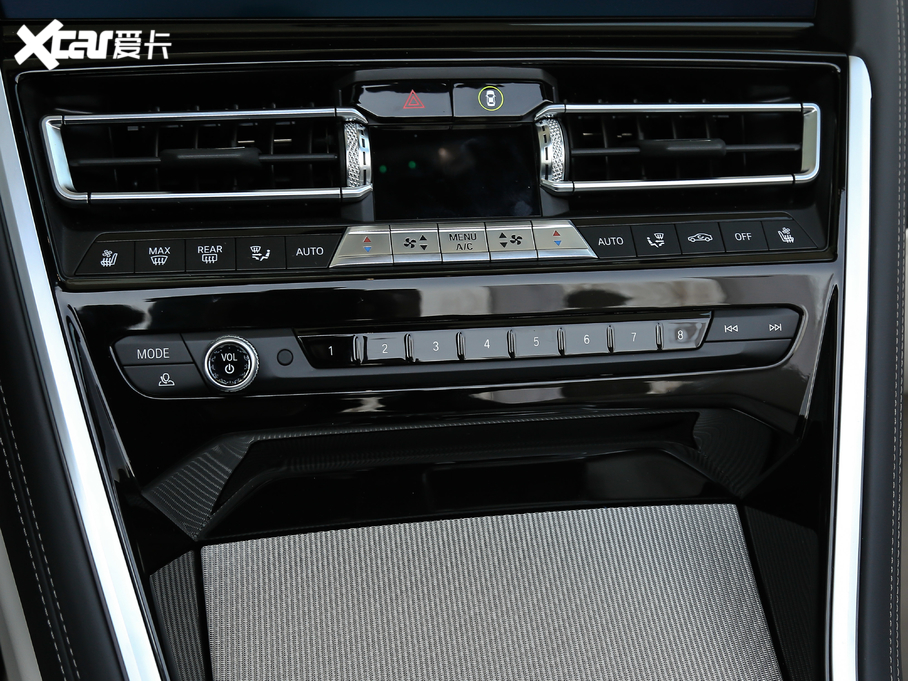 2019R8ϵ 840i I܇ M\b