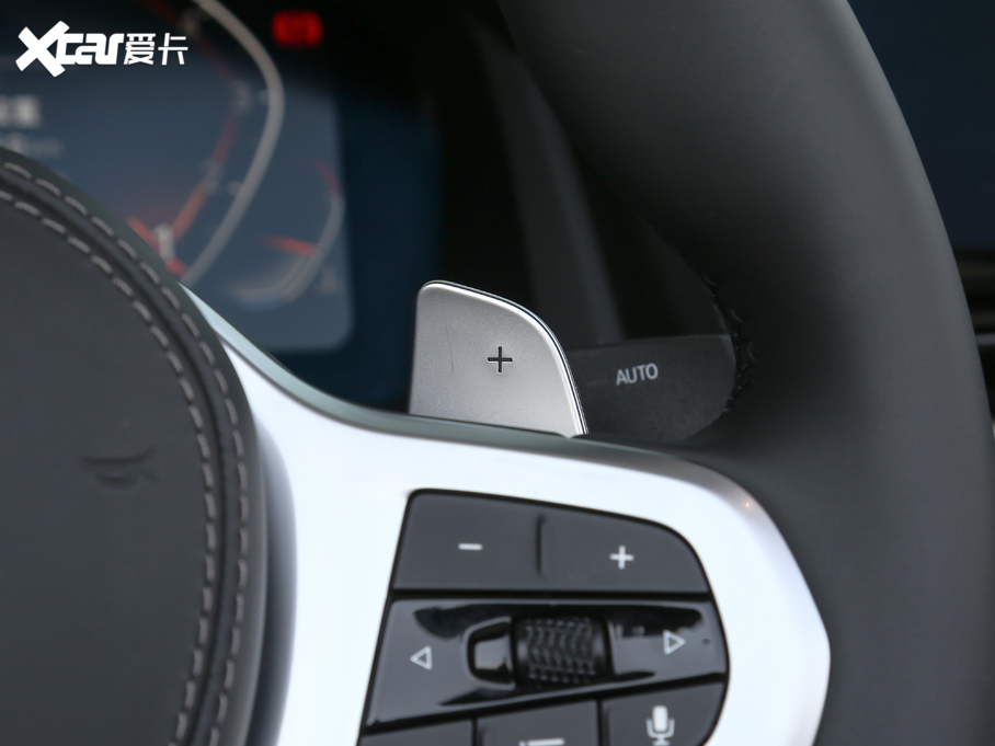 2019R8ϵ 840i I܇ M\b