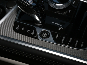 2019840i I܇ M\b п؅^