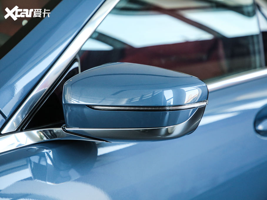 2019R8ϵT 840i TI܇ M\b