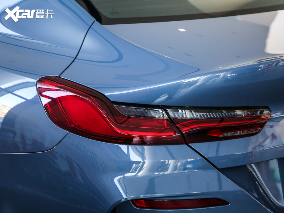 2019��R8ϵ���T 840i ���T�I��܇ M�\(y��n)��(d��ng)���b