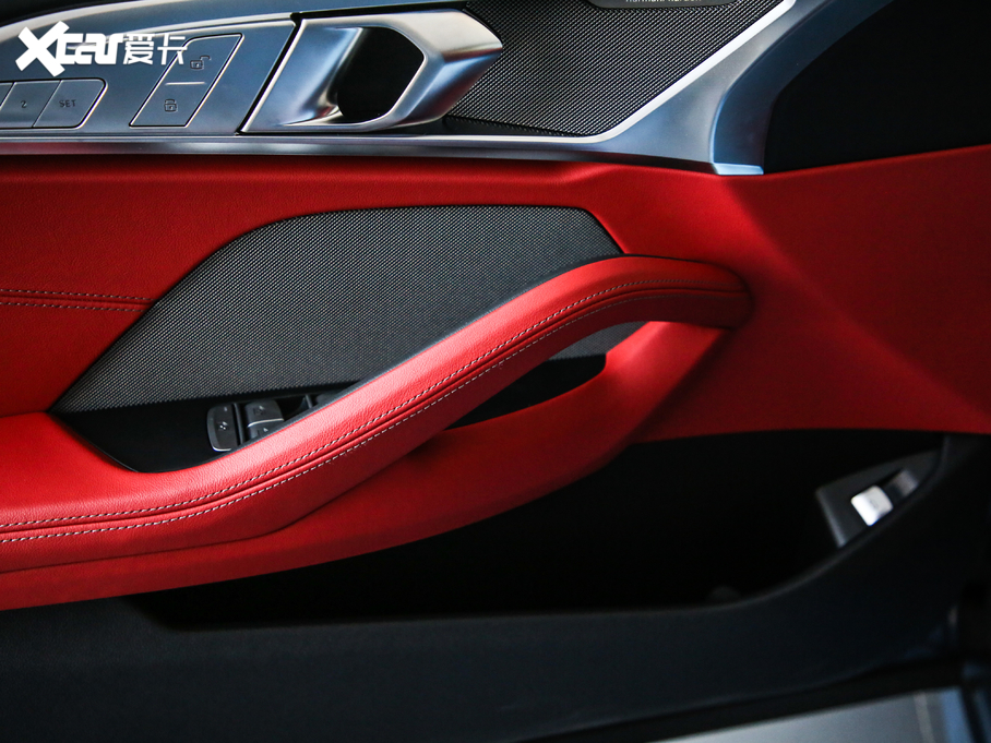 2019R8ϵT 840i TI܇ M\b