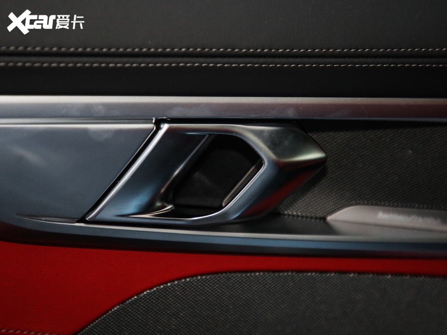 2019R8ϵT 840i TI܇ M\b