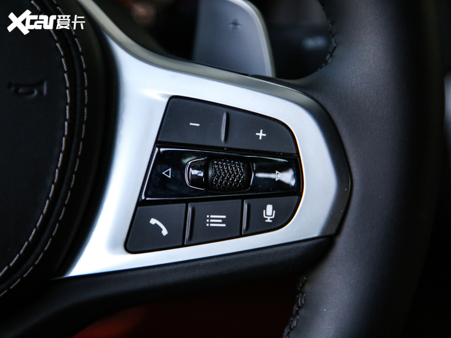 2019��R8ϵ���T 840i ���T�I��܇ M�\�����b