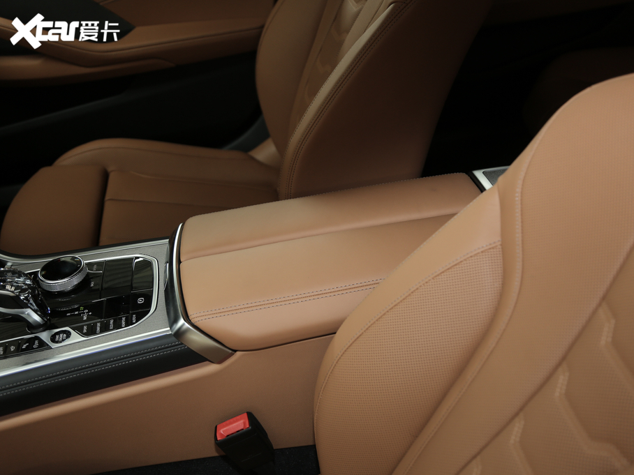 2019R8ϵT 840i TI܇ װl(f)