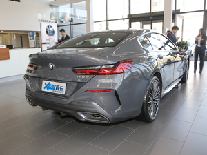 2019840i xDrive TI܇ M\b w^