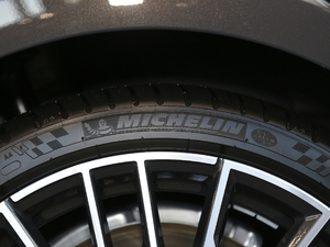 2019840i xDrive TI܇ M\b ݆̥Ʒ