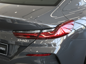 2019840i xDrive TI܇ M\b ^